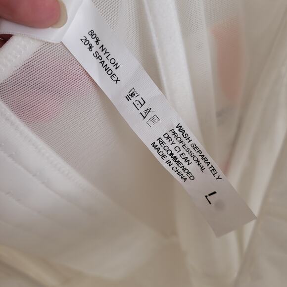 New Dealmore white lace corset bustierre top Size Large Bridal Angelcore Sexy - Picture 6 of 6